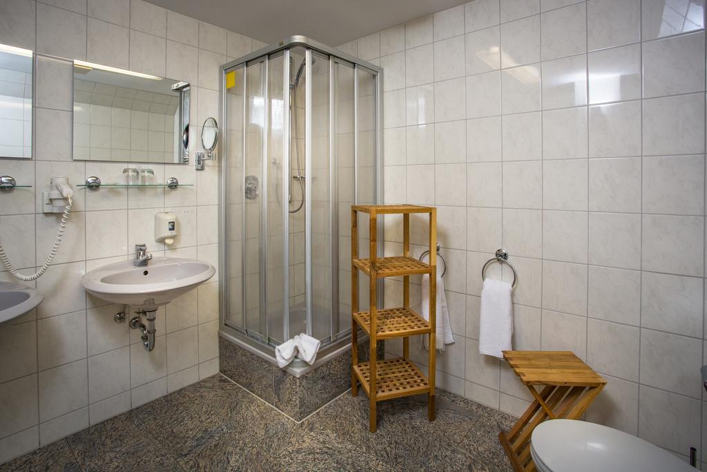 Hotel Stettiner Hof Greifswald Room photo